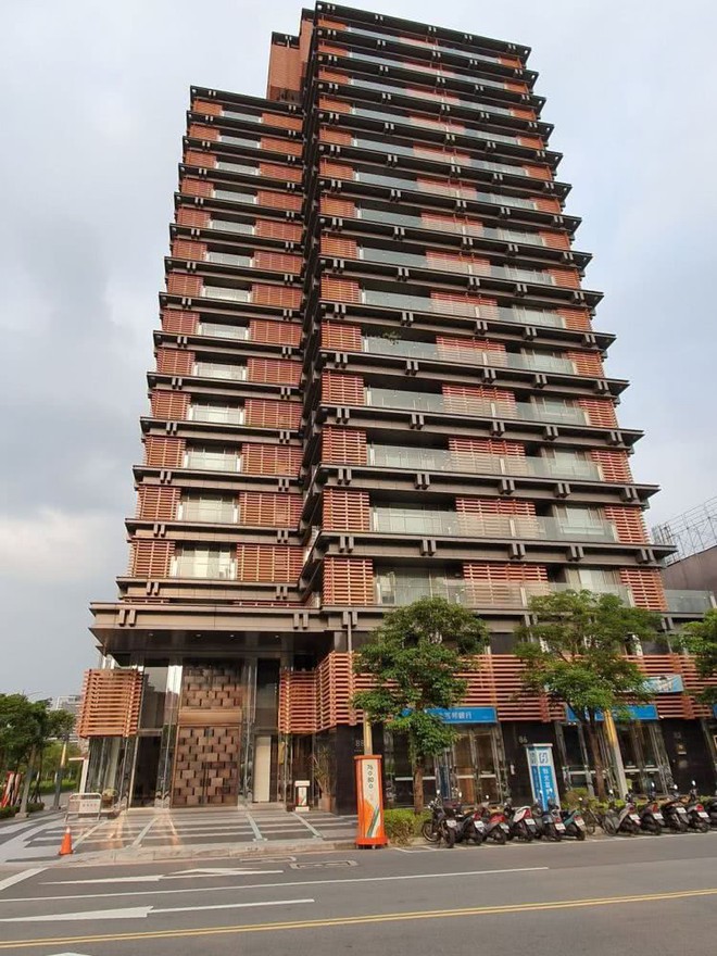 Đ&oacute;n qu&yacute; tử ch&agrave;o đời sau 3 năm cố gắng, Ng&ocirc; Kỳ Long chi 145 tỷ đồng x&acirc;y nh&agrave; trẻ cao cấp cho gia đ&igrave;nh - Ảnh 5.