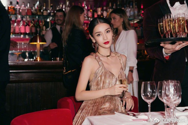 Bỏ makeup đậm, mặt mộc của Angela Baby ch&iacute;nh l&agrave; minh chứng c&ocirc; n&agrave;ng ho&agrave;n to&agrave;n kh&ocirc;ng phẫu thuật thẩm mỹ? - Ảnh 8.