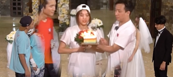 Ninh Dương Lan Ngọc đ&oacute;n sinh nhật lầy lội c&ugrave;ng d&agrave;n Running Man nhưng với bối cảnh đ&aacute;m cưới? - Ảnh 3.