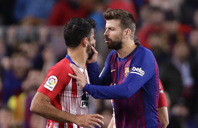 G&atilde; đi&ecirc;n Diego Costa chửi thẳng mặt trọng t&agrave;i, Atletico Madrid d&acirc;ng chức v&ocirc; địch v&agrave;o tay Barcelona - Ảnh 5.