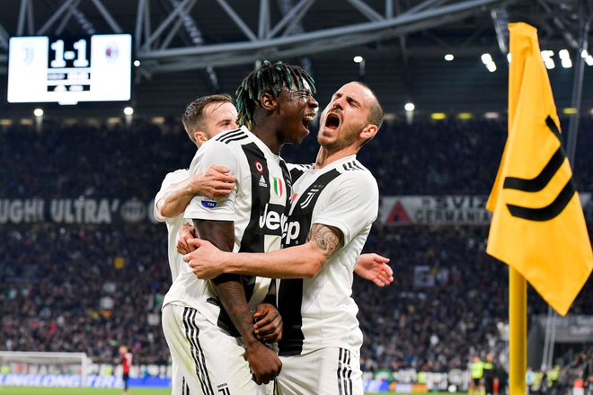 Kh&ocirc;ng Ronaldo, kh&ocirc;ng vấn đề: Juventus thắng ngược AC Milan trong trận cầu tr&agrave;n ngập drama, chuẩn bị v&ocirc; địch sớm 7 v&ograve;ng đấu - Ảnh 7.