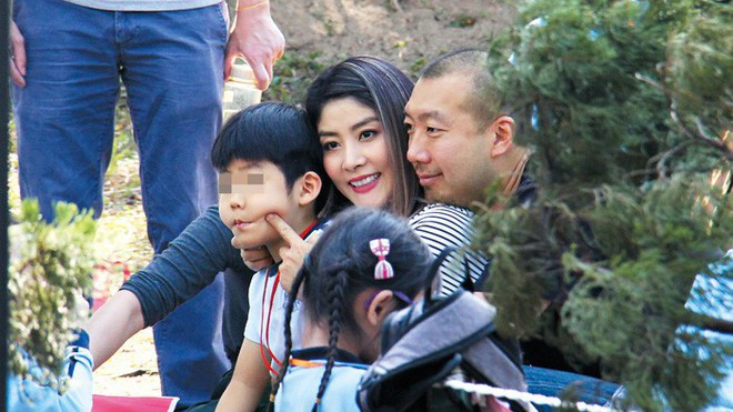 Những nh&oacute;c t&igrave; nh&agrave; sao đắt gi&aacute; nhất Cbiz: Học trường quốc tế đắt đỏ, thậm ch&iacute; c&oacute; của hồi m&ocirc;n ng&agrave;n tỷ khi mới 1 tuổi - Ảnh 10.