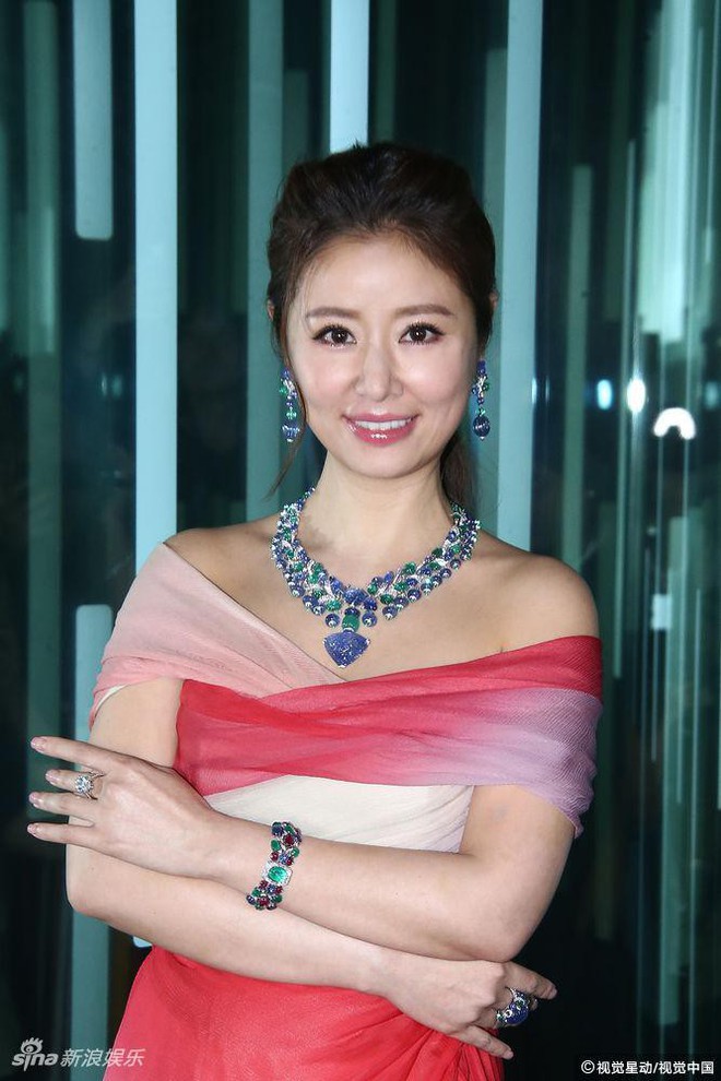 Những nh&oacute;c t&igrave; nh&agrave; sao đắt gi&aacute; nhất Cbiz: Học trường quốc tế đắt đỏ, thậm ch&iacute; c&oacute; của hồi m&ocirc;n ng&agrave;n tỷ khi mới 1 tuổi - Ảnh 5.