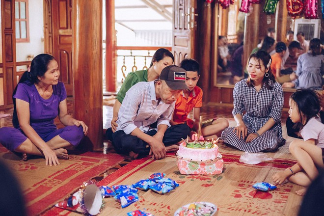 Nghẹn ng&agrave;o c&acirc;u chuyện c&ocirc; g&aacute;i cưới gấp để ho&agrave;n th&agrave;nh t&acirc;m nguyện của người bố ung thư: Đ&aacute;m cưới m&agrave; kh&ocirc;ng c&oacute; bố th&igrave; kh&ocirc;ng c&ograve;n &yacute; nghĩa - Ảnh 5.