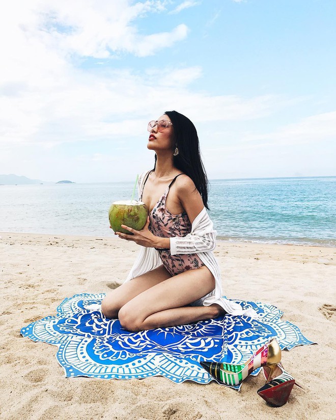 Trước khi x&aacute;c nhận tin bầu b&iacute;: Lan Khu&ecirc; từng ki&ecirc;u h&atilde;nh diện đồ bơi, lộ bụng nh&ocirc; cao m&agrave; kh&ocirc;ng mấy ai để &yacute; - Ảnh 5.