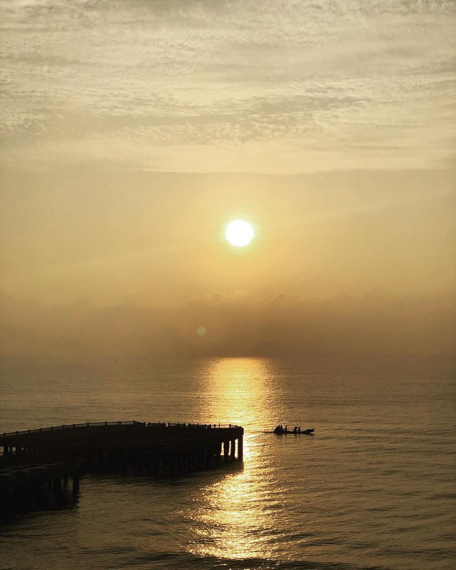 Kh&ocirc;ng thể ngờ ở ngay gần H&agrave; Nội cũng c&oacute; khu cầu cảng trắng muốt mang hơi thở ch&acirc;u &Acirc;u thế n&agrave;y - Ảnh 15.