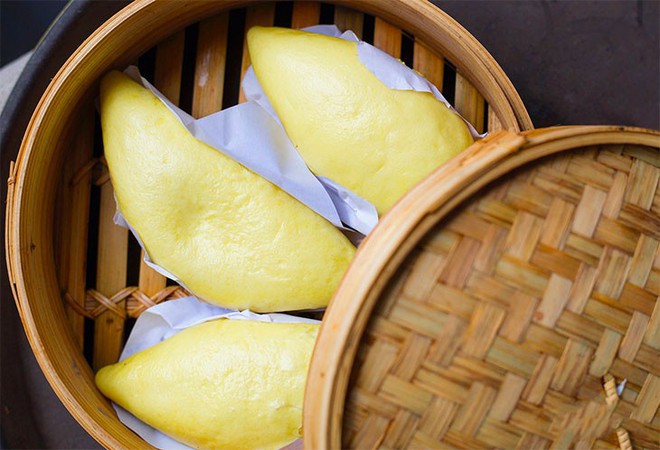 Sầu riêng "phát sầu" vì mình ngon đến thế mà người phương Tây cứ tưởng là... vũ khí sinh học! - Ảnh 3. Sầu riêng "phát sầu" vì mình ngon đến thế mà người phương Tây cứ tưởng là... vũ khí sinh học! - Ảnh 3.