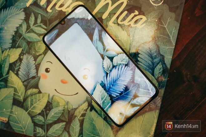 Đ&aacute;nh gi&aacute; nhanh Galaxy A70: d&ugrave; chỉ l&agrave; m&aacute;y tầm trung nhưng c&aacute;i g&igrave; cũng c&oacute; - Ảnh 5.
