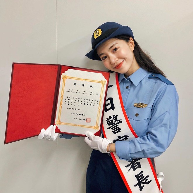 Sự thật phía sau thông tin hot girl Mẫn Tiên được chọn làm cảnh sát trưởng ở Nhật Bản - Ảnh 1.