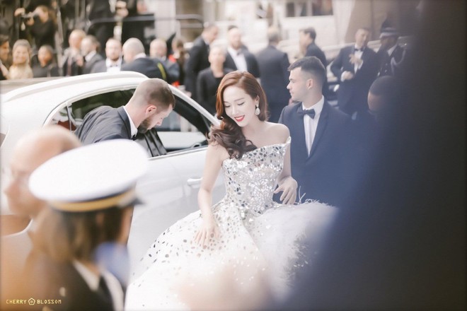 Đẹp đỉnh cao tại Cannes, nữ hoàng băng giá Jessica lại bị nhiếp ảnh gia quốc tế bóc mẽ nhan sắc quá chân thực - Ảnh 2.