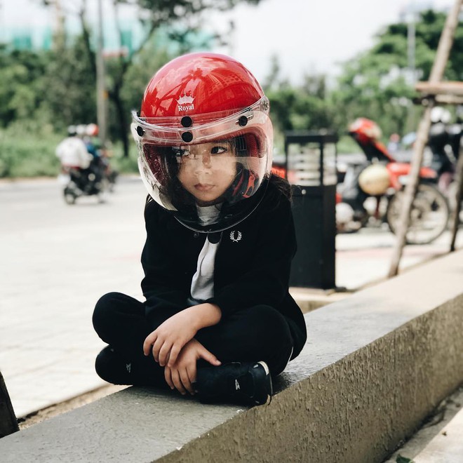 Con đạo diễn Việt Max có follow trên Instagram cao gấp đôi bố mẹ, thường xuyên bị nhầm là con gái vì lý do này! - Ảnh 11.