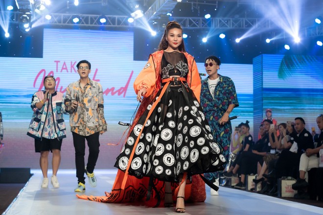 Dàn sao Việt đình đám quy tụ trong fashion show hoành tráng do Thanh Hằng làm vedette - Ảnh 9.