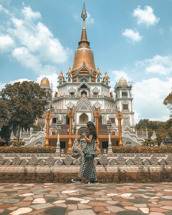Rời khỏi l&ograve;ng th&agrave;nh phố ồn &agrave;o một ch&uacute;t, gh&eacute; ng&ocirc;i ch&ugrave;a &ldquo;độc nhất v&ocirc; nhị&rdquo; ở S&agrave;i G&ograve;n để t&igrave;m thấy chữ &ldquo;An&rdquo; trong đời - Ảnh 16.