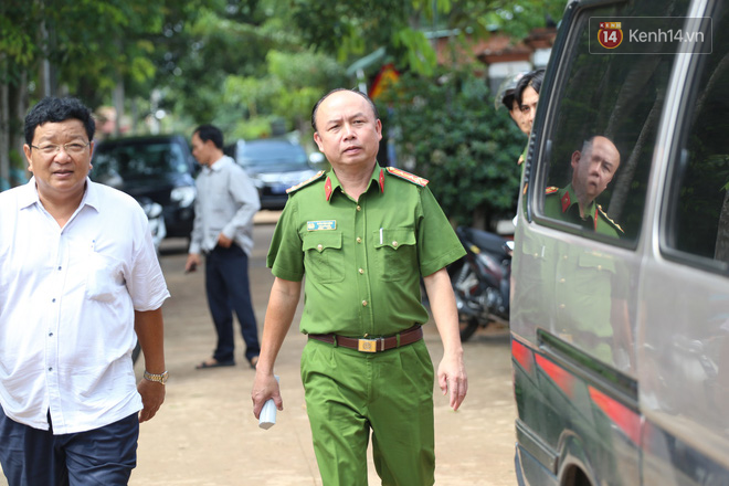 Nữ nghi phạm vụ giết người phi tang xác trong khối bê tông vẫn ngoan cố, khai báo nhỏ giọt - Ảnh 2.