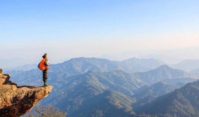 Đỉnh Putaleng vừa ra thông báo cấm du khách trekking khi chưa xin giấy phép - Ảnh 1.