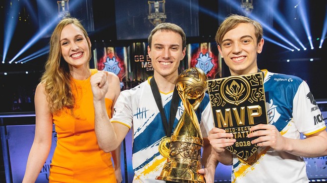 Chuyện giờ mới kể tại MSI 2019: MC xinh đẹp khóc như mưa sau khi những người con xa xứ của Việt Nam lên ngôi vô địch - Ảnh 2.