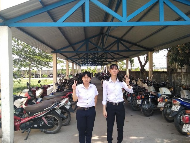 Thu về 70 nghìn lượt like chỉ sau một đêm, bộ ảnh của hai nữ sinh Phú Yên có gì đặc biệt mà hot đến thế? - Ảnh 14.