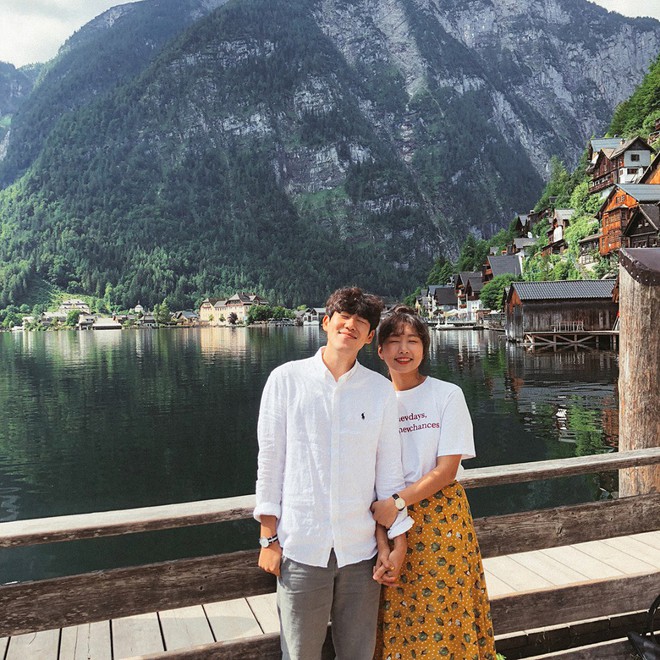 Học c&aacute;ch pose d&aacute;ng như cặp đ&ocirc;i người H&agrave;n n&agrave;y, đảm bảo c&oacute; ngay loạt ảnh du lịch đ&aacute;ng y&ecirc;u kh&ocirc;ng trượt ph&aacute;t n&agrave;o - Ảnh 12.