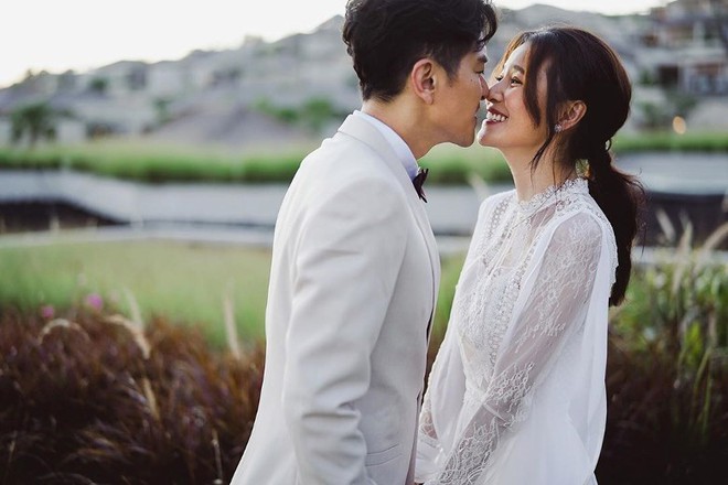 Đ&aacute;m cưới cổ t&iacute;ch bất ngờ của cặp đ&ocirc;i mỹ nam Cung T&acirc;m Kế v&agrave; nữ diễn vi&ecirc;n M&aacute;i Ấm Gia Đ&igrave;nh sau 5 năm b&ecirc;n nhau - Ảnh 3.