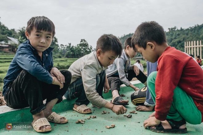 Giấc mơ về một sân chơi đầy tiếng cười của những đứa trẻ Tri Lễ nay đã thành hiện thực - Ảnh 6.