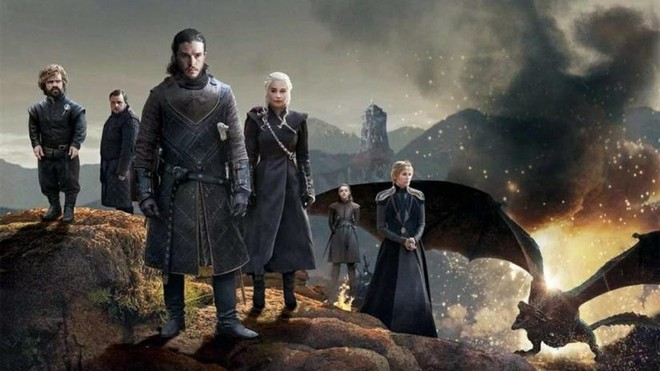 Giữa buổi đọc kịch bản Game of Thrones 8 đã có người bật khóc suy sụp, nhưng thứ này của mẹ Rồng mới giật mình - Ảnh 2.