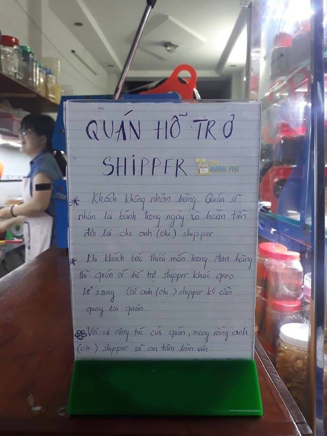 Cửa hàng có tâm ở Sài Gòn, hỗ trợ nhận lại bánh và hoàn tiền đơn nếu shipper bị bom hàng - Ảnh 1.
