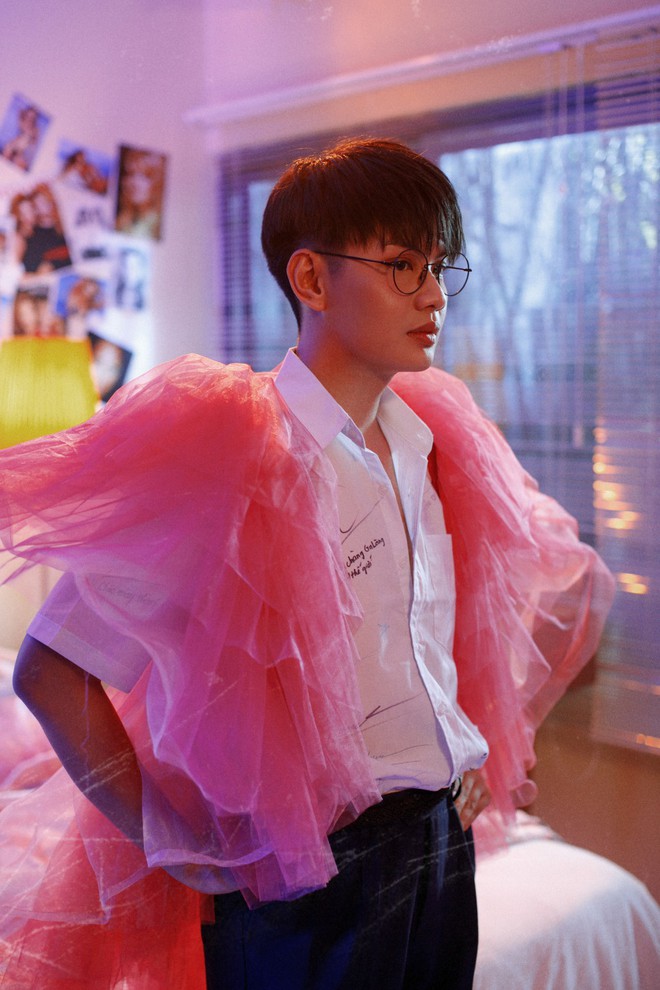 Đào Bá Lộc khoác áo váy điệu đà, hoá thân thành búp bê Barbie trong teaser MV mới - Ảnh 3.