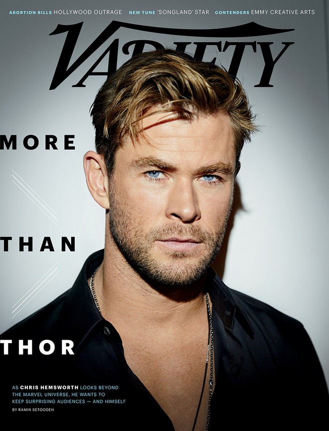 Quên Thor cục súc ngày thường đi, Chris Hemsworth lột xác đúng đẳng cấp Người đàn ông hấp dẫn nhất hành tinh đây này - Ảnh 1.
