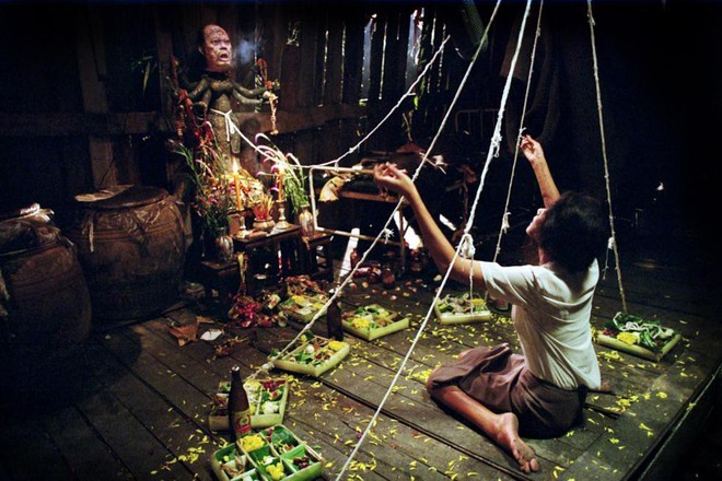 Kinh hồn bạt vía với 6 phim Thái Lan và Việt Nam đặc sắc về bùa ngải: Số 1 đang chờ ngày ra rạp - Ảnh 12.