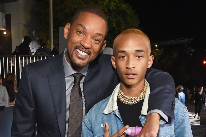 Dàn quý tử nổi tiếng nhà sao Hollywood: Cậu cả Beckham bị dàn trai đẹp cực phẩm đè bẹp, con nhà Will Smith gây choáng - Ảnh 29.