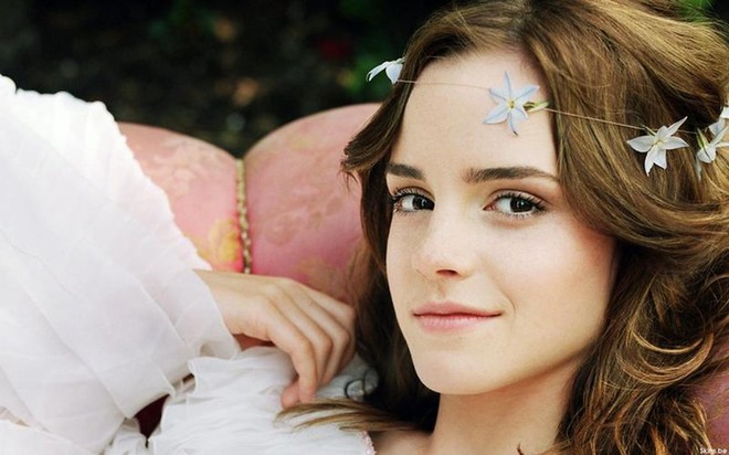 Hành trình tuột dốc nhan sắc của Emma Watson sau 18 năm: Ai ngờ Bông hoa đẹp nhất nước Anh lại chóng tàn đến vậy - Ảnh 6.