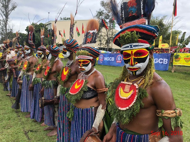 “Thi&#234;n biến vạn ho&#225;” với Goroka Show – Lễ hội thổ d&#226;n của đất nước b&#237; hiểm nhất thế giới Papua New Guinea - Ảnh 2.