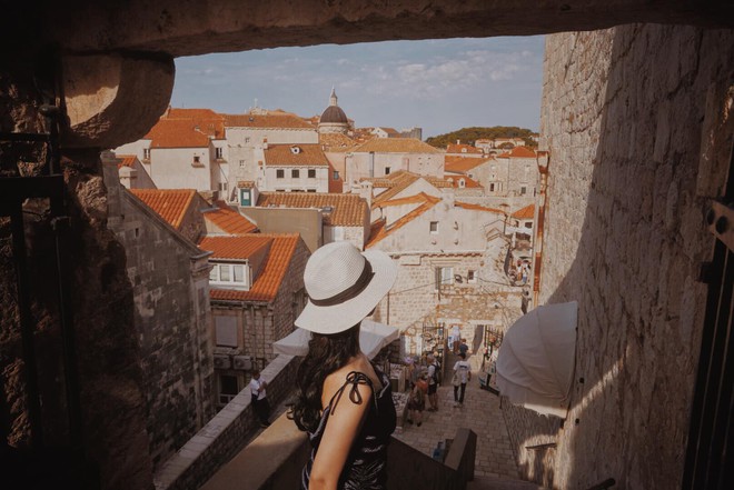 Lưu ngay loạt bí kíp du lịch đến Dubrovnik - bối cảnh chính trong bộ phim bom tấn Game of Thrones - Ảnh 2.