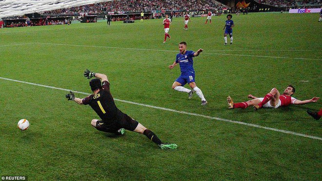 Dư âm chung kết Europa League: Tạm biệt Eden Hazard, sát thủ lạnh lùng với trái tim nồng ấm - Ảnh 1.