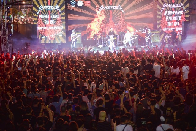 RocknShare 2019 - Không chỉ là đêm nhạc Rock đẳng cấp, mà còn là câu chuyện ấm lòng đằng sau những chiếc vé. - Ảnh 1.