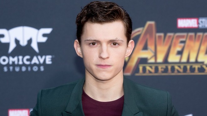 Chúc mừng sinh nhật Nhện nhí Tom Holland: người hùng từ phim ra đời thực! - Ảnh 1.