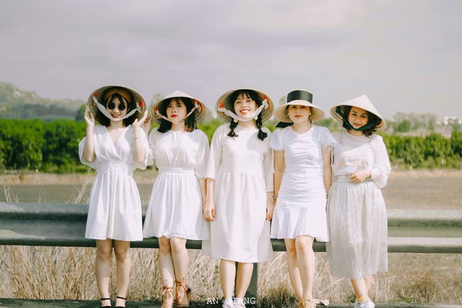 Ai bảo An Giang kh&ocirc;ng c&oacute; g&igrave; chơi th&igrave; học ngay b&iacute; k&iacute;p du lịch của hội bạn n&agrave;y nh&eacute;, đảm bảo chuẩn kh&ocirc;ng cần chỉnh - Ảnh 3.