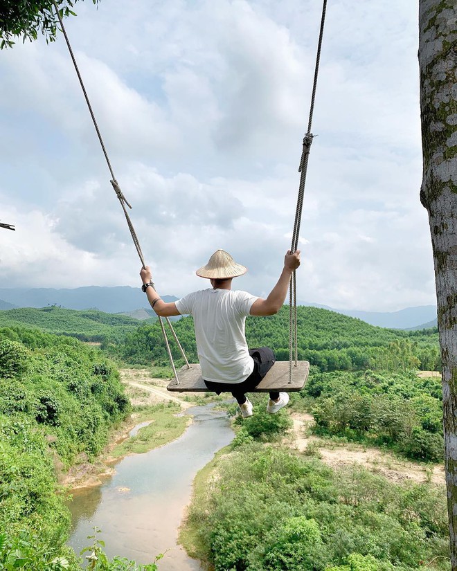Cần gì đến Bali, tại Việt Nam cũng có xích đu gỗ view trọn thung lũng tha hồ cho bạn “thót tim” bay lượn! - Ảnh 11.
