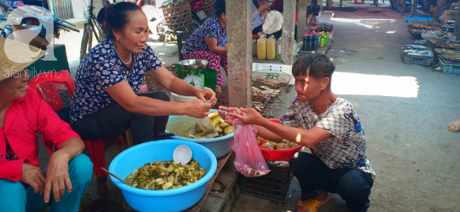 Xót cảnh hai vợ chồng khù khờ, đi ăn xin mỗi ngày để gom góp tiền chạy thận cho đứa con trai 18 tuổi - Ảnh 9.