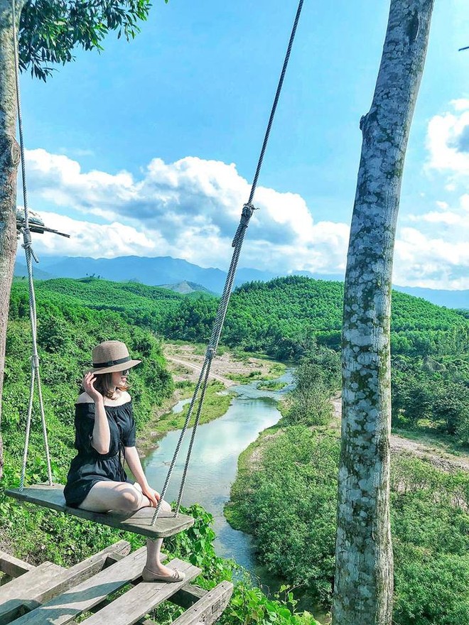 Cần gì đến Bali, tại Việt Nam cũng có xích đu gỗ view trọn thung lũng tha hồ cho bạn “thót tim” bay lượn! - Ảnh 20.