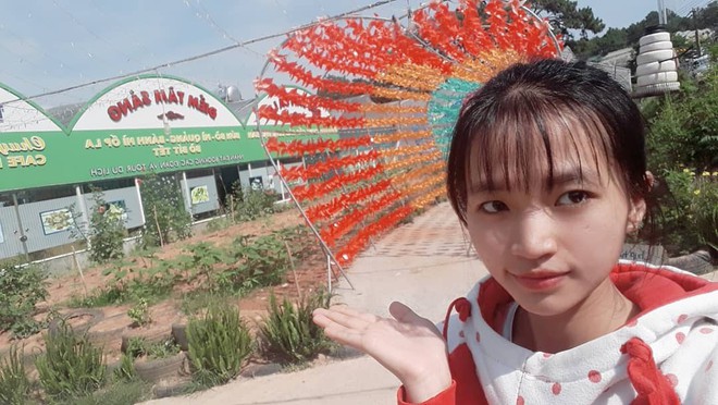 &ldquo;Đường hầm chong ch&oacute;ng&rdquo; mới xuất hiện ở Đ&agrave; Lạt: Kẻ khen thơ mộng, người ch&ecirc; sến qu&aacute;! - Ảnh 5.