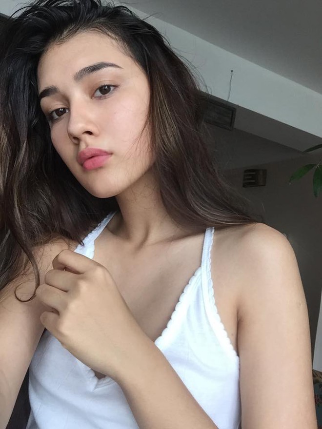 Hội con lai đang hot nhất trên MXH: Toàn là gương mặt nổi bật trong vũ trụ hot girl, có người sinh 2002 đã cực kỳ nóng bỏng - Ảnh 29.