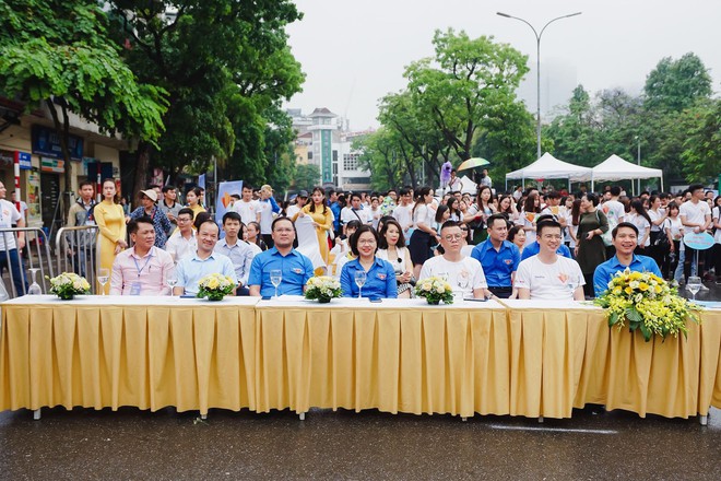 Hàng nghìn người tham gia sự kiện “Ngày tử tế”, lan tỏa những hành động, tấm gương đẹp - Ảnh 3.