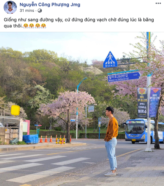 Công Phượng viết lời triết lý, Đình Trọng khiến dân mạng cười nghiêng ngả vì sơ suất khi đăng status - Ảnh 1.