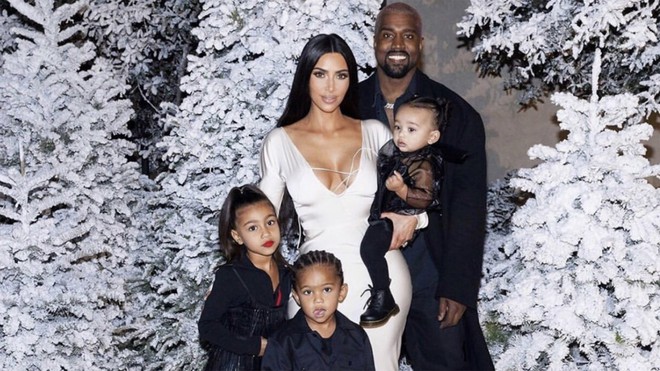 Ngược đời vợ chồng Kim Kardashian: Bị ghét bậc nhất Hollywood nhưng vẫn hạnh phúc hơn biết bao cặp được yêu mến - Ảnh 4.