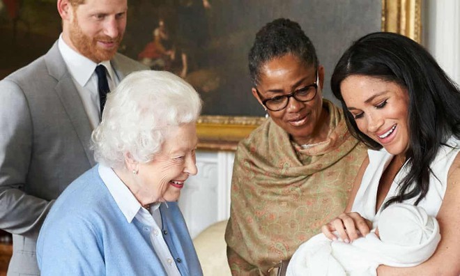 Toàn bộ ý nghĩa cái tên vượt xa truyền thống của con trai Harry và Meghan: Archie Harrison Mountbatten-Windsor - Ảnh 1.