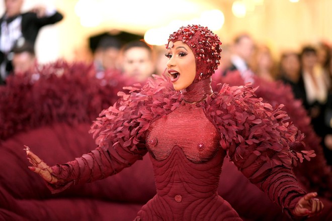 Vác cặp nhũ hoa trị giá tới 12 tỷ VNĐ đến Met Gala 2019, Cardi B mà lố số 2 thì không ai dám nhận số 1  - Ảnh 5.