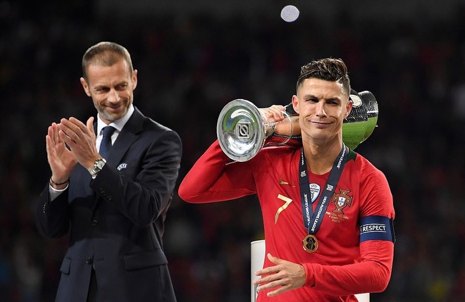 Fan của Cristiano Ronaldo vui nhất hôm nay: CR7 lại có thêm danh hiệu lớn ở tầm ĐTQG - Ảnh 9.