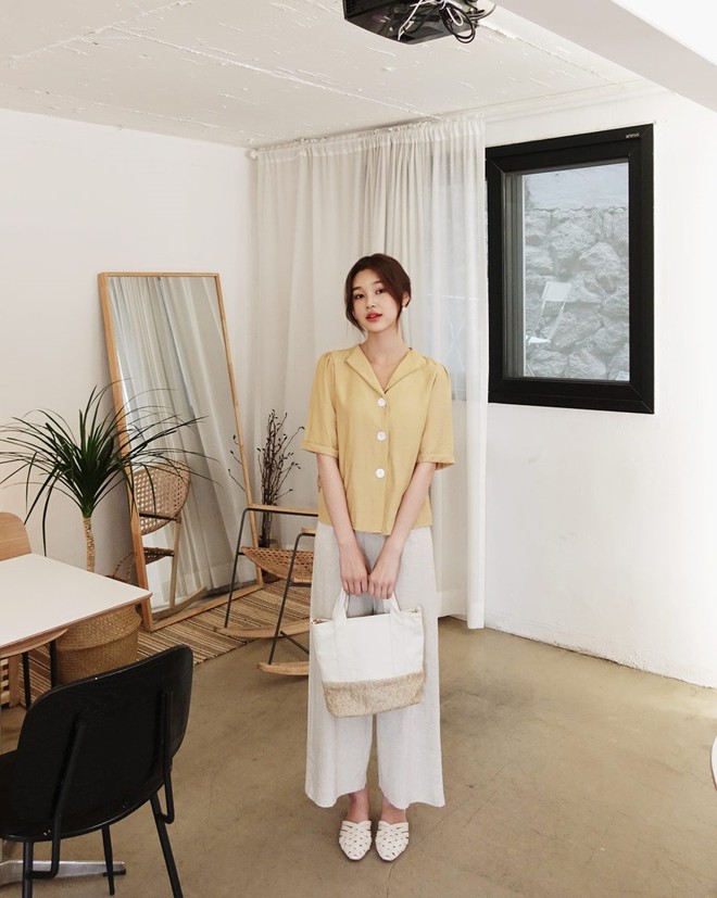 Lại n&oacute;ng đến ph&aacute;t ốm, nhưng n&agrave;ng c&ocirc;ng sở kh&ocirc;ng phải lo v&igrave; đ&atilde; c&oacute; 5 items nhẹ m&aacute;t v&agrave; 100% thanh lịch n&agrave;y - Ảnh 12.