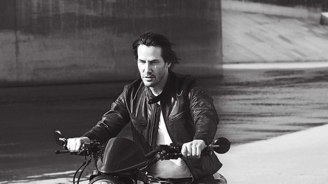 Chỉ cần nhìn hành động này của Keanu Reeves cũng đủ chứng minh nhân cách vàng của quý ông lịch thiệp bậc nhất Hollywood - Ảnh 1.